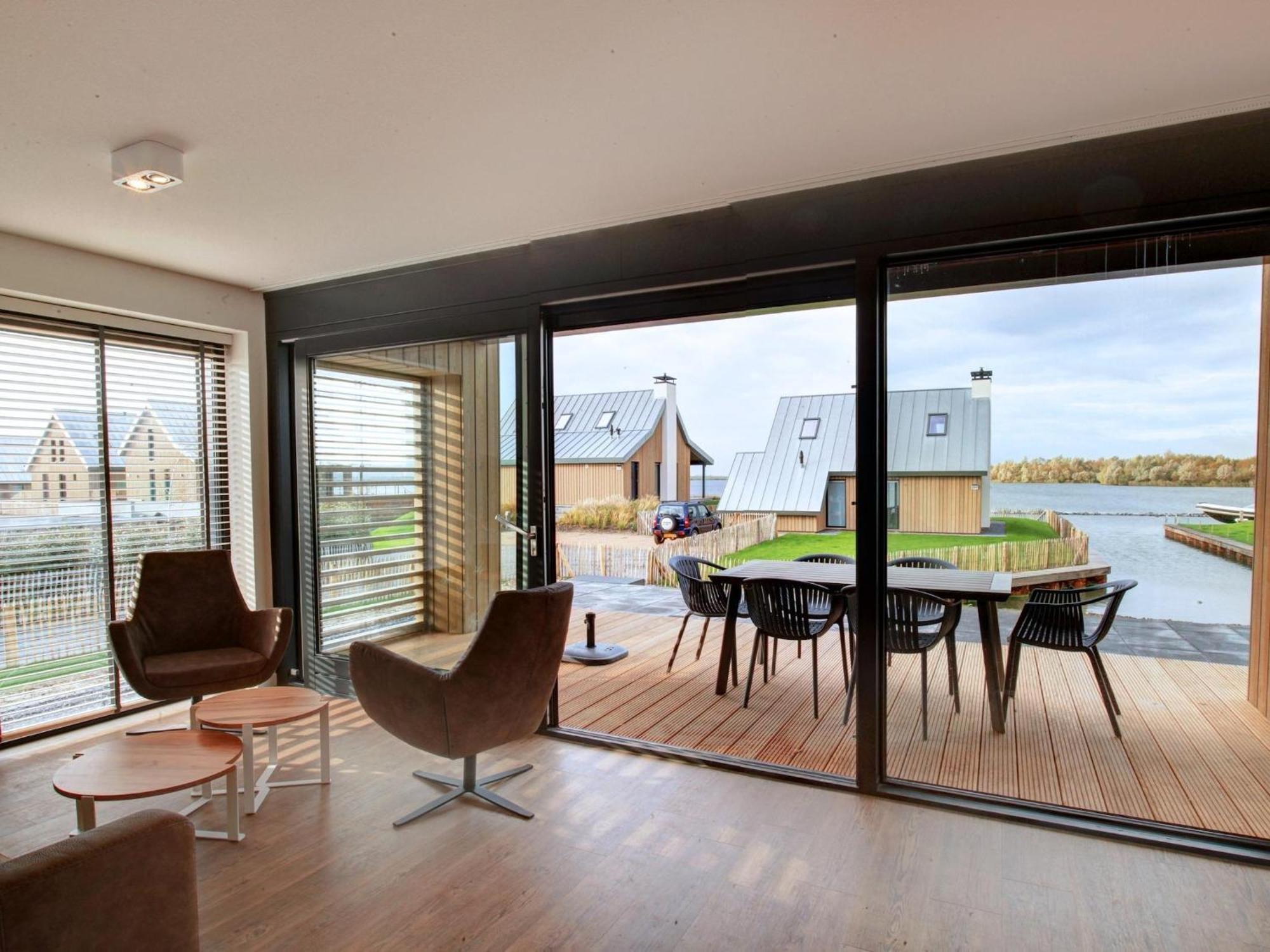Modern Lodge On The Water In A National Park Tholen Exterior photo