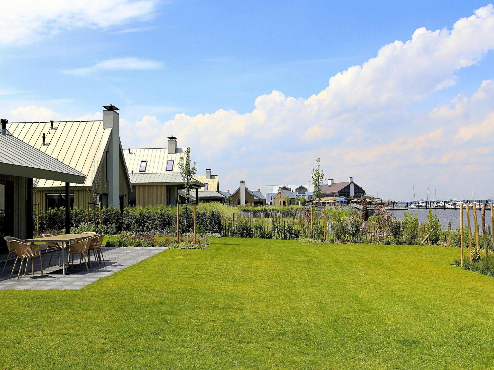 Modern Lodge On The Water In A National Park Tholen Exterior photo